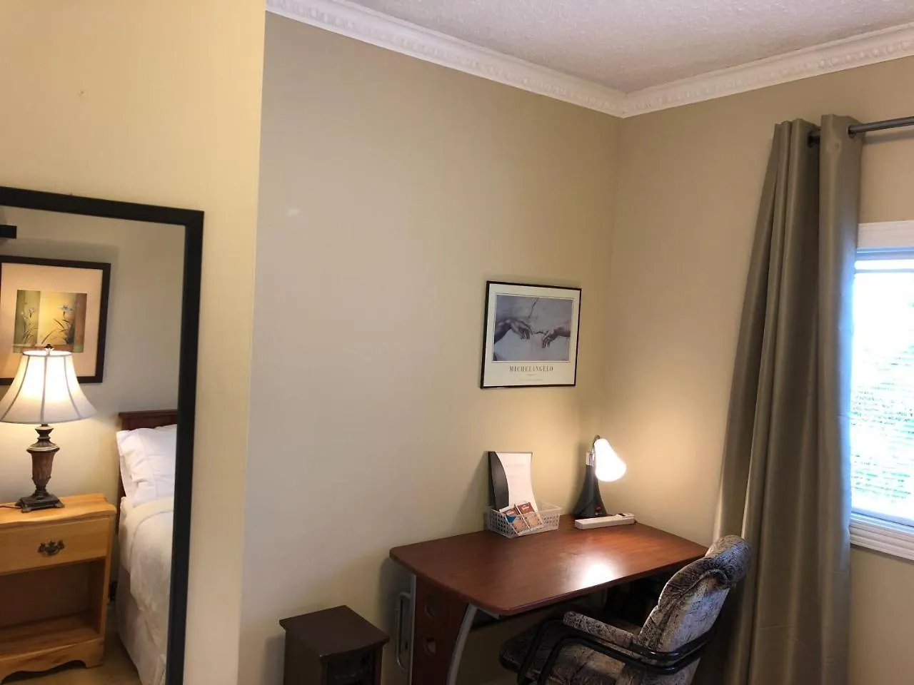 Cozy Bedrooms Guest House Vancouver 3*,  Canada