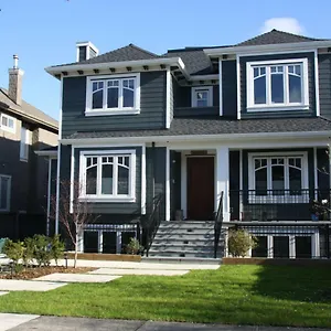 https://vancouver-traveller-bb.richmond-hotels.com